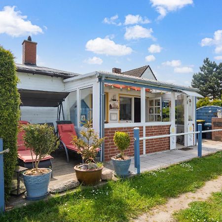 Beautiful Bungalow In Poel Near The Beach Fahrdorf  Exterior photo